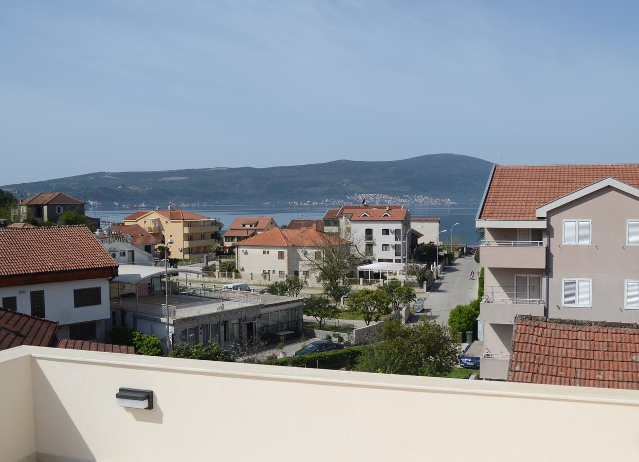 Hotel Helada Tivat Exteriör bild